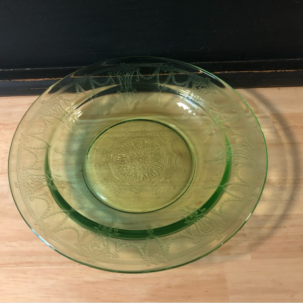 Vintage Anchor Hocking green “Ballerina “ console dish